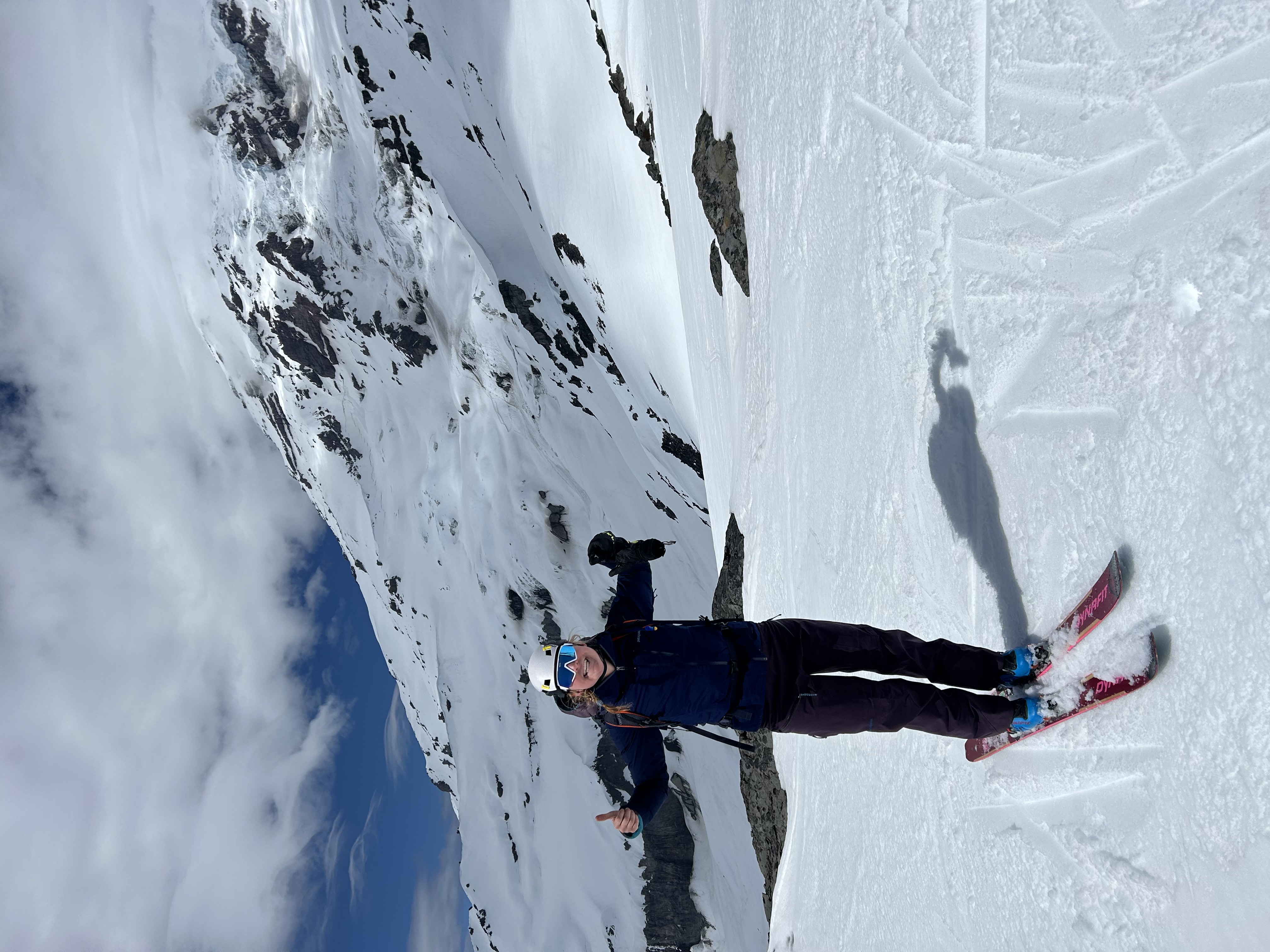 Amanda skiing
